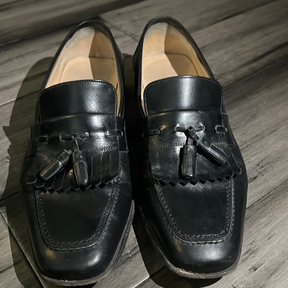 Salvatore Ferragamo Mens Slip On Fringe Tassel Loafers